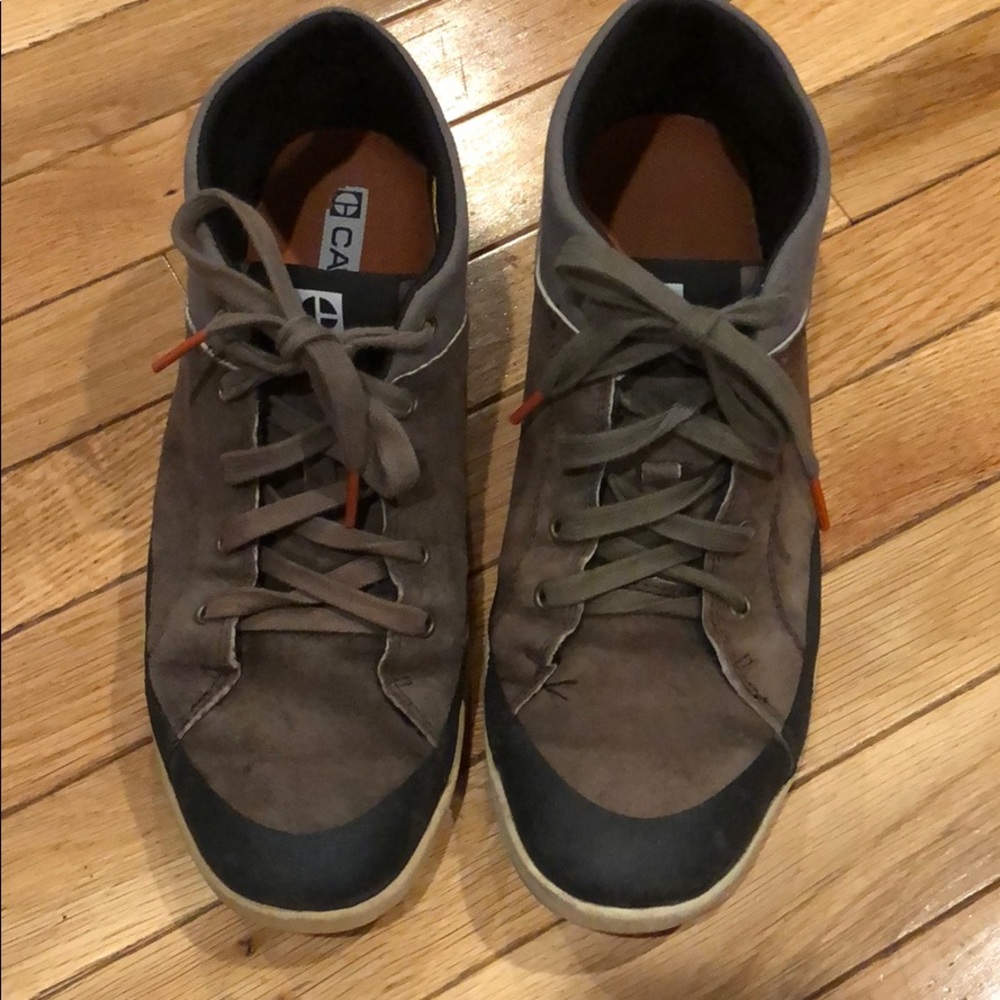 Men’s sneaker